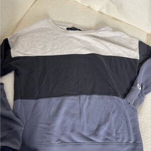Abercrombie & Fitch Crewneck